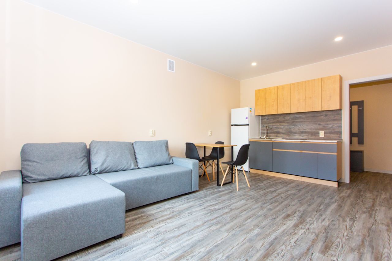 2-к. квартира, 45 м², 2/13 эт.