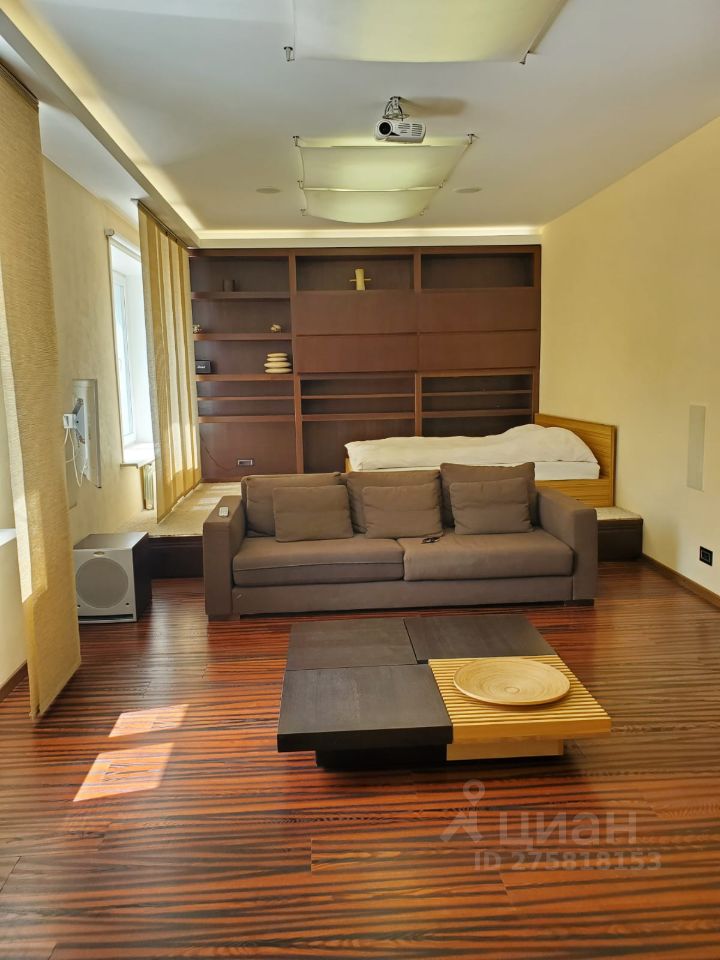 1-к. квартира, 45 м², 2/9 эт.