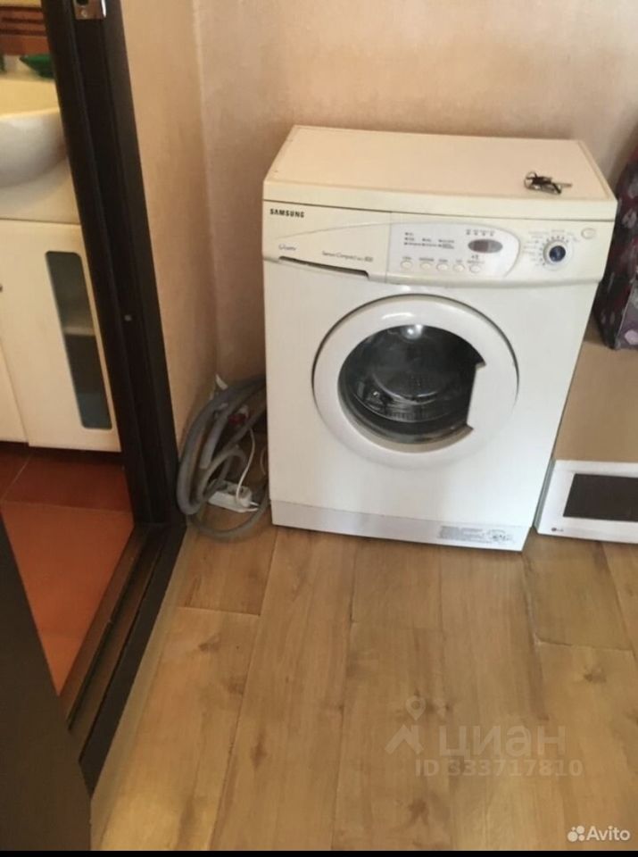 2-к. квартира, 54 м², 2/10 эт.