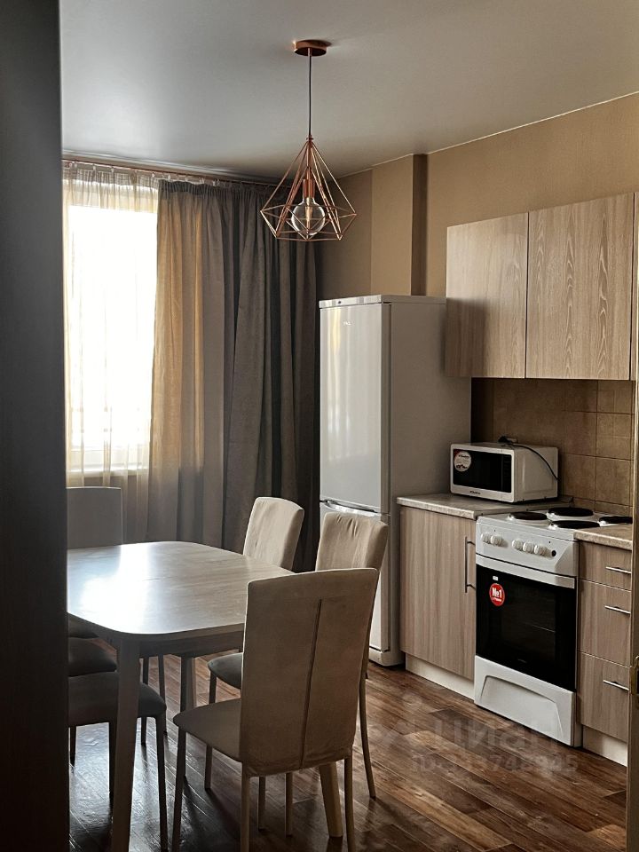 2-к. квартира, 55 м², 3/20 эт.