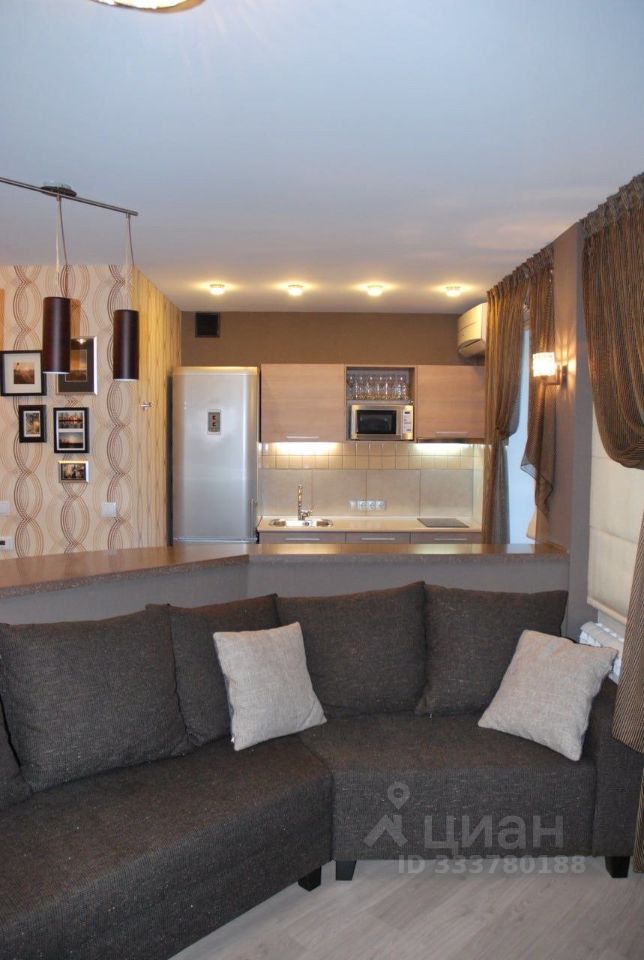2-к. квартира, 43 м², 2/9 эт.
