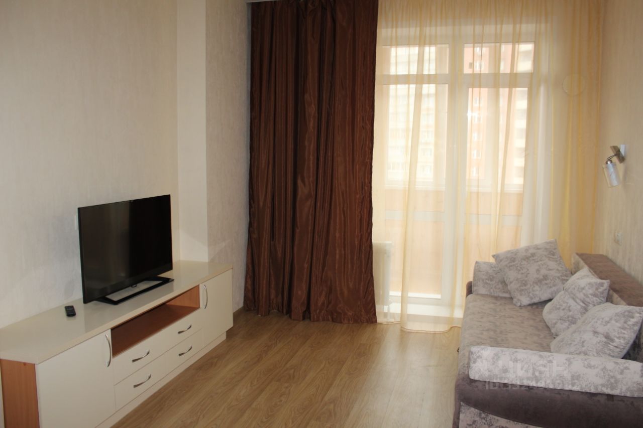 1-к. квартира, 43 м², 7/25 эт.