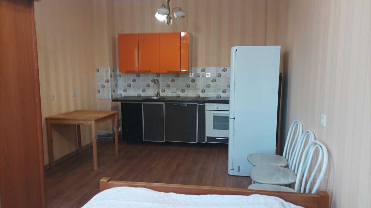 Студия, 43 м², 6/19 эт.
