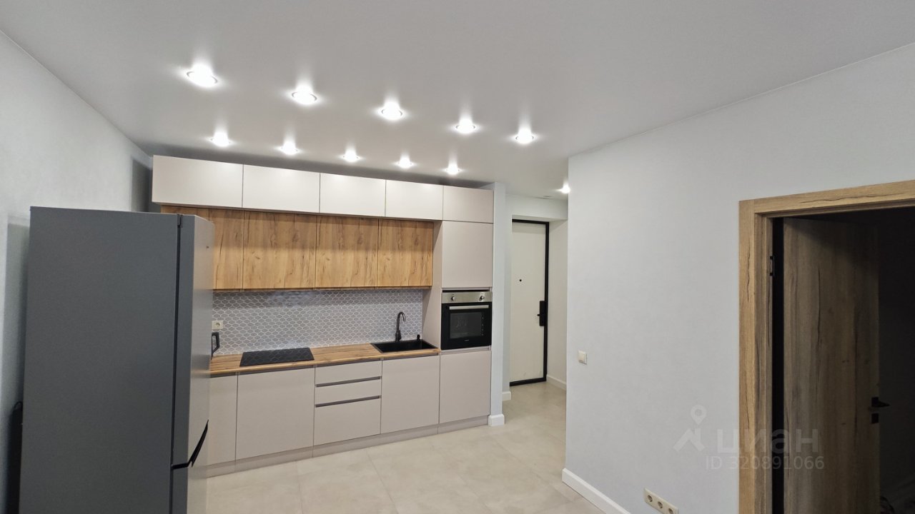2-к. квартира, 52 м², 2/9 эт.