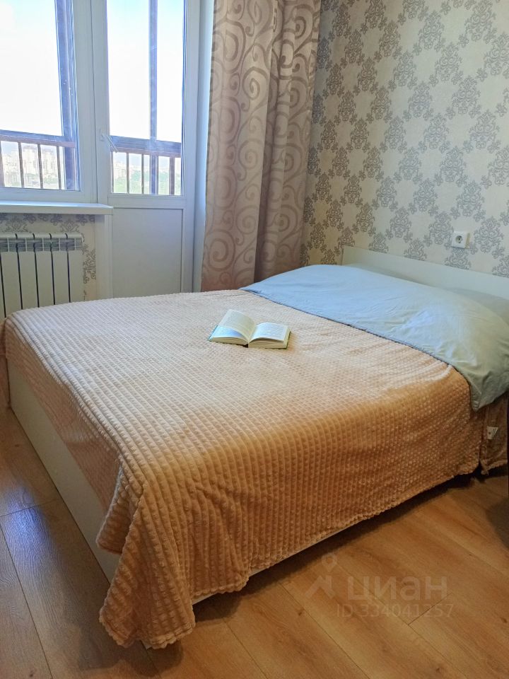 1-к. квартира, 40 м², 13/25 эт.