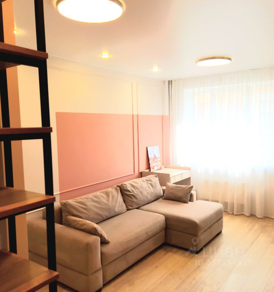 1-к. квартира, 33 м², 13/18 эт.