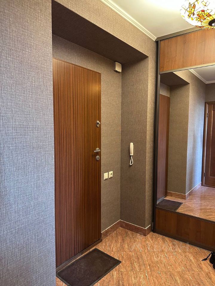 2-к. квартира, 54 м², 11/14 эт.