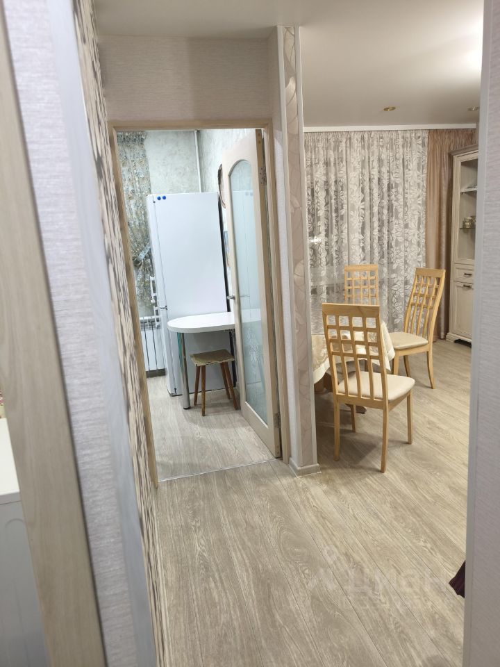 2-к. квартира, 40.2 м², 2/5 эт.