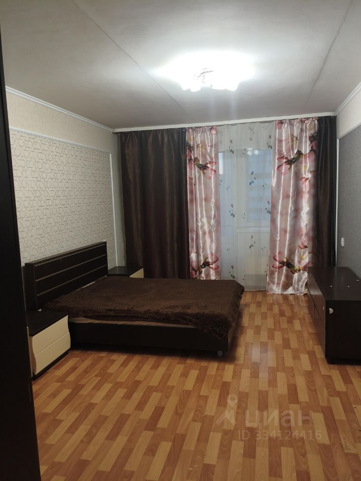 2-к. квартира, 74 м², 8/9 эт.