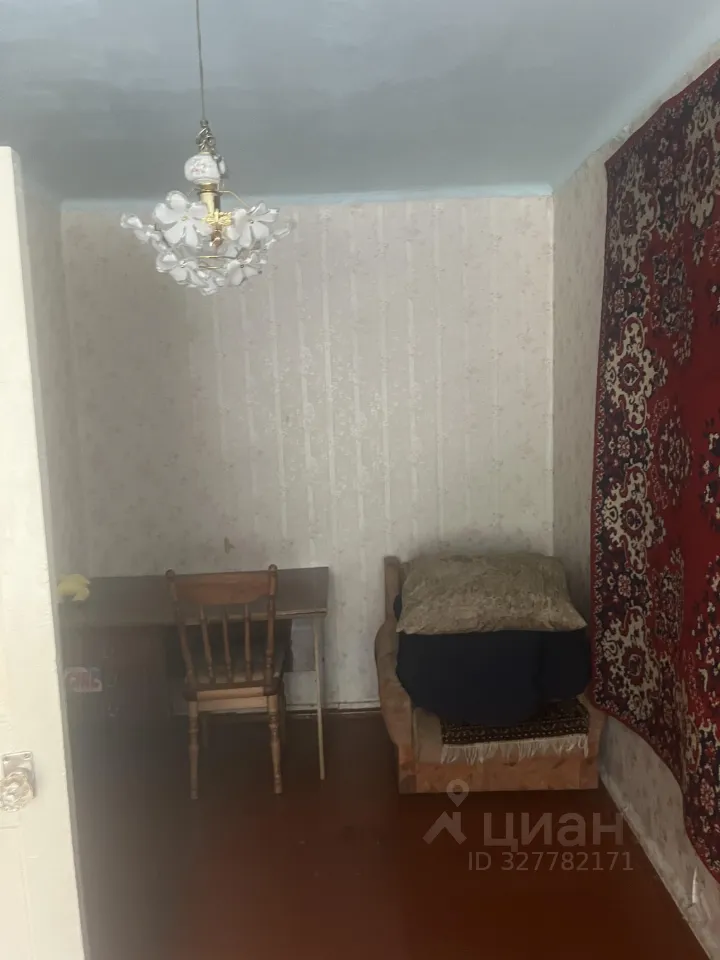 2-к. квартира, 42 м², 1/5 эт.
