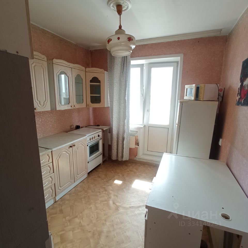 2-к. квартира, 44 м², 9/9 эт.