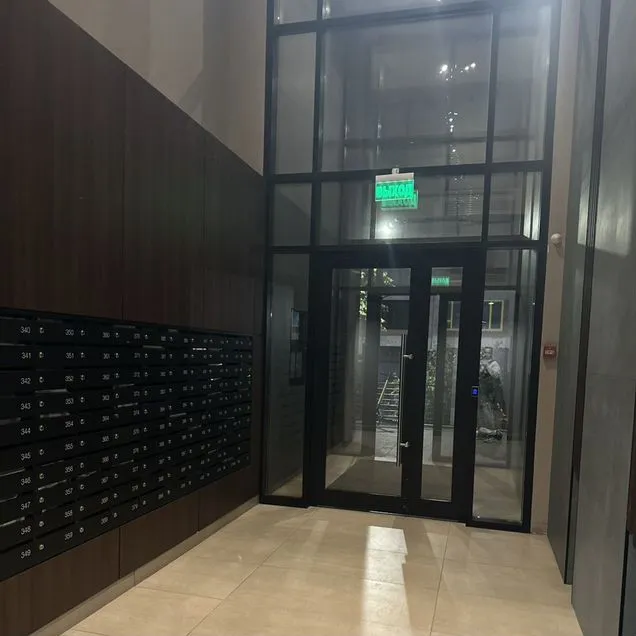 2-к. квартира, 76 м², 11/18 эт.