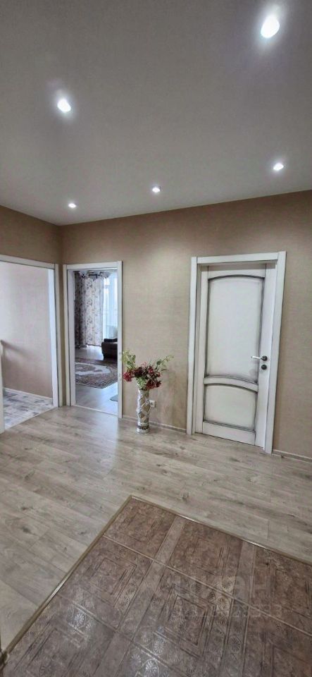 2-к. квартира, 61 м², 9/27 эт.