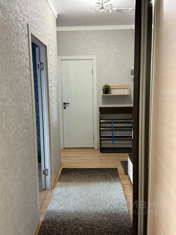 2-к. квартира, 54.1 м², 1/19 эт.
