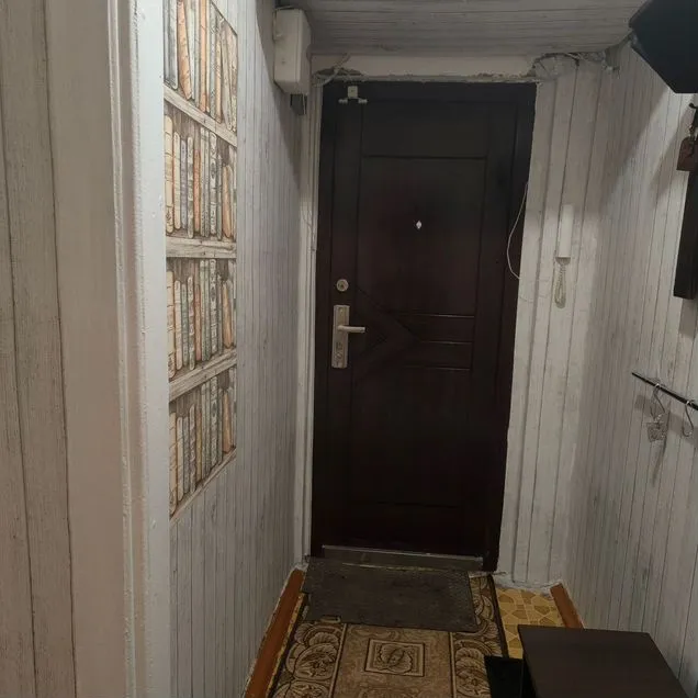 2-к. квартира, 43 м², 2/5 эт.