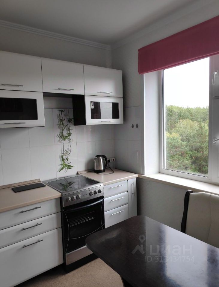 2-к. квартира, 53 м², 9/10 эт.