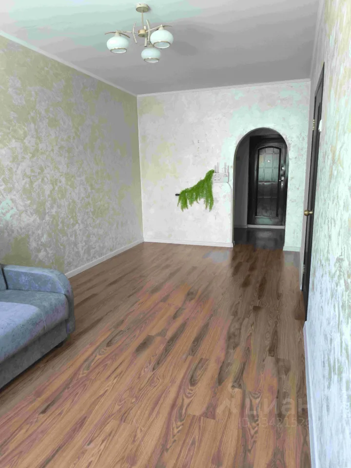 1-к. квартира, 42.4 м², 2/10 эт.