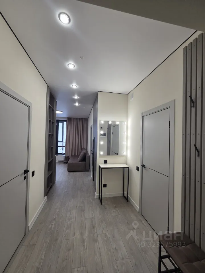 2-к. квартира, 42 м², 20/30 эт.