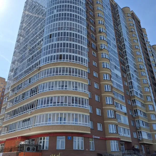 1-к. квартира, 40 м², 13/18 эт.