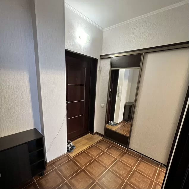 1-к. квартира, 40 м², 8/18 эт.