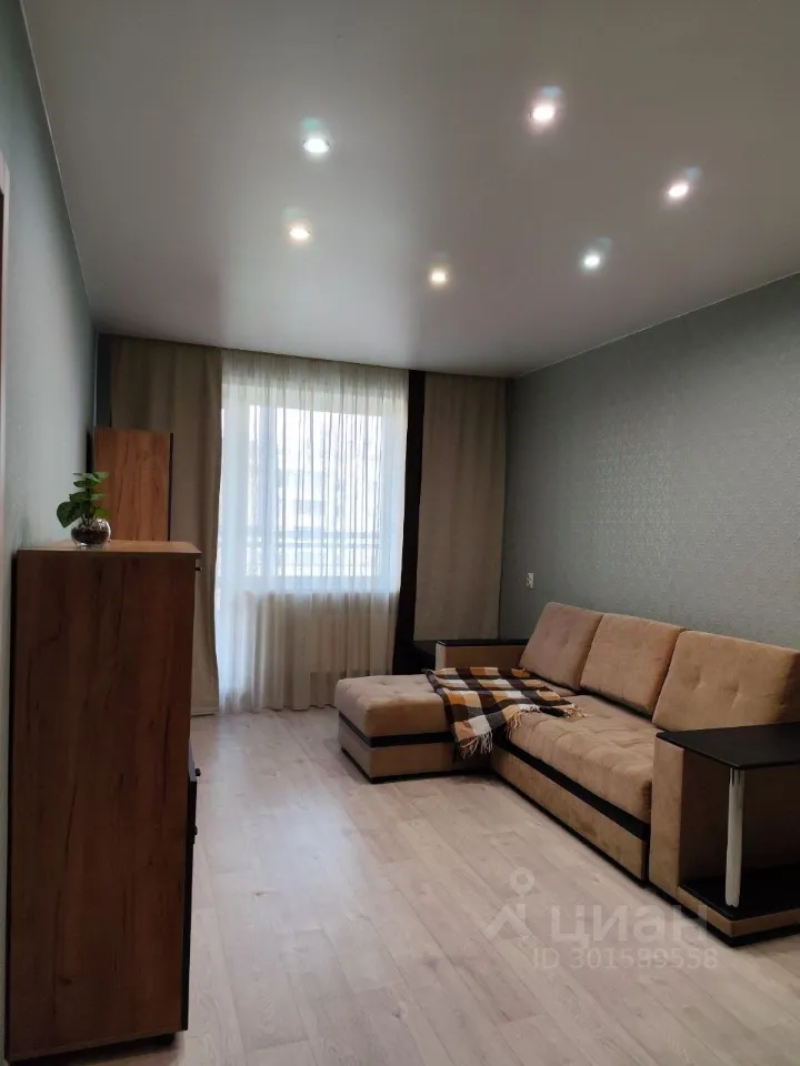 1-к. квартира, 35 м², 9/17 эт.
