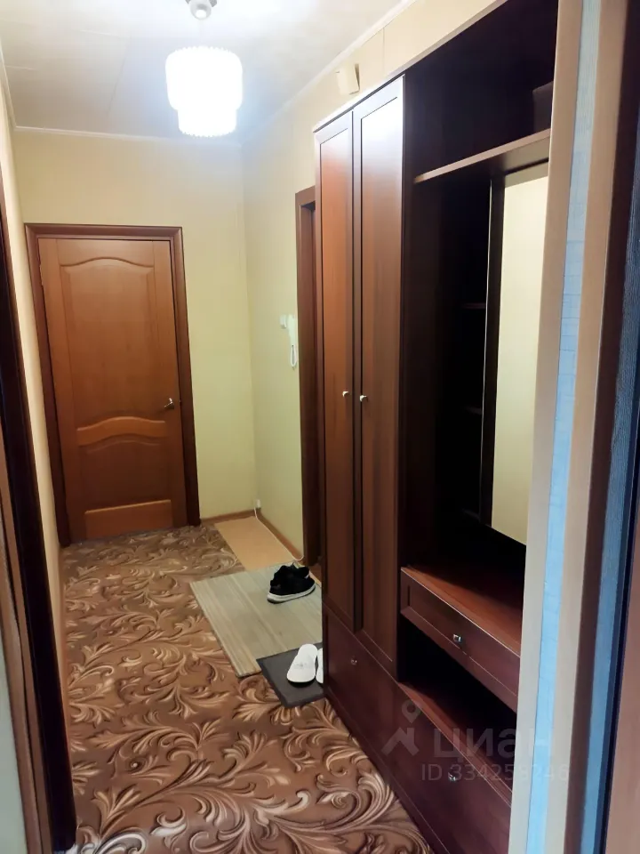 2-к. квартира, 56 м², 4/9 эт.