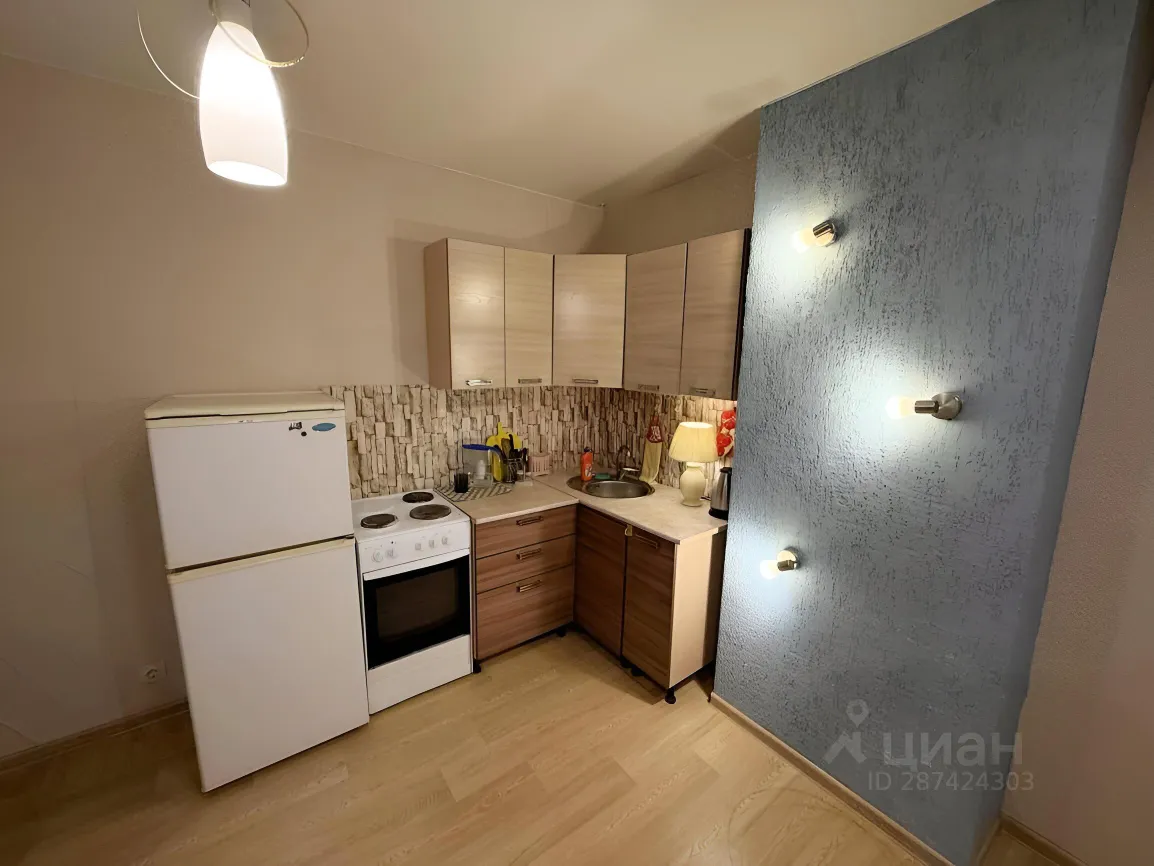 Студия, 32.5 м², 2/10 эт.