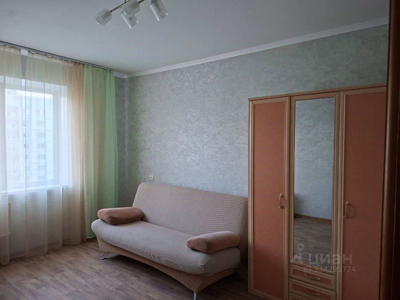2-к. квартира, 53 м², 6/9 эт.