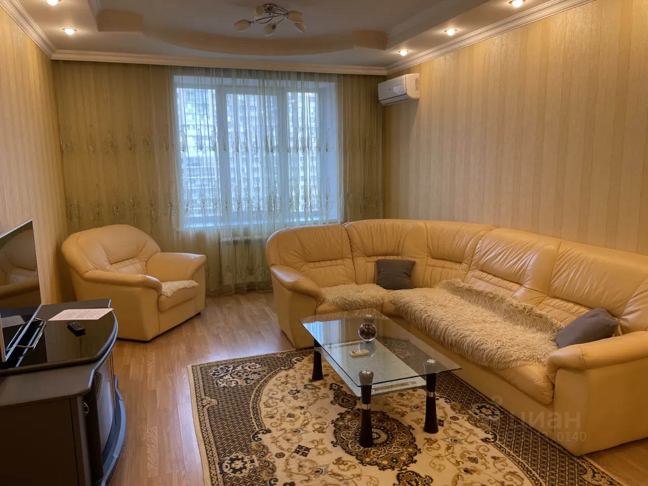 2-к. квартира, 79 м², 9/9 эт.