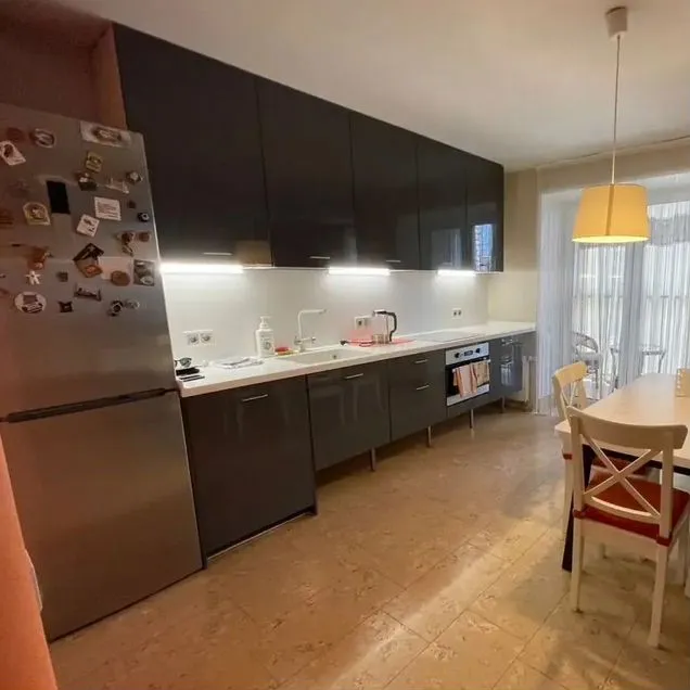3-к. квартира, 79 м², 3/10 эт.