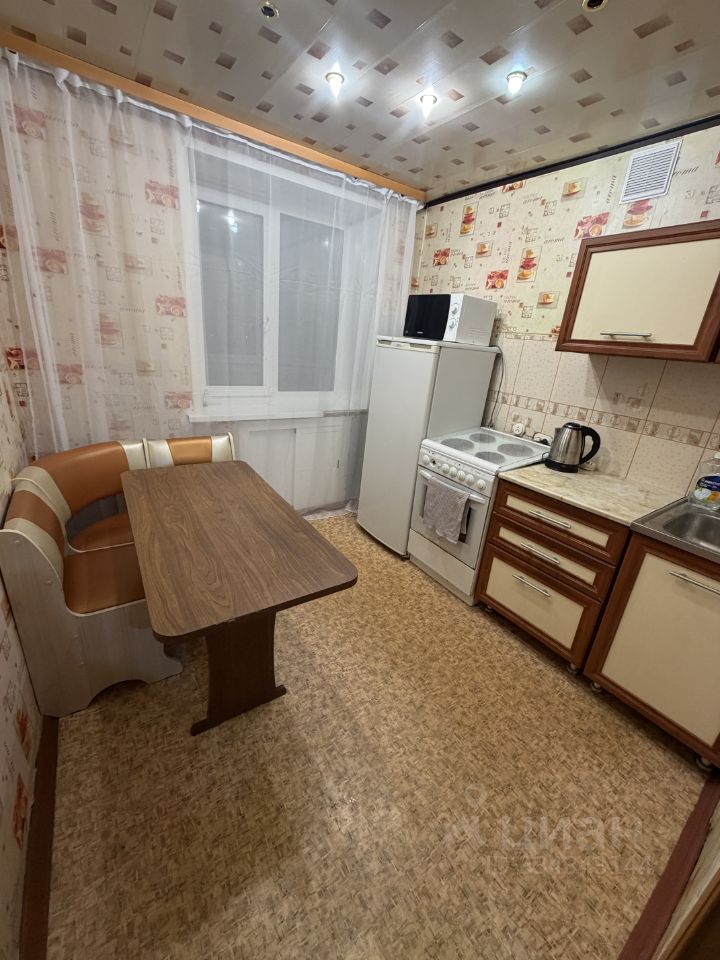 1-к. квартира, 33 м², 9/9 эт.
