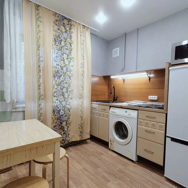 1-к. квартира, 30 м², 1/5 эт.