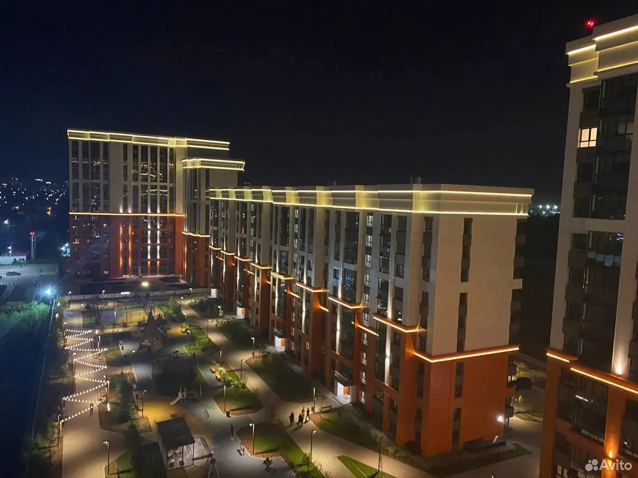 3-к. квартира, 87 м², 4/10 эт.