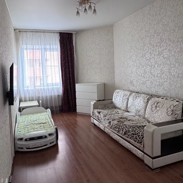 1-к. квартира, 35 м², 5/10 эт.