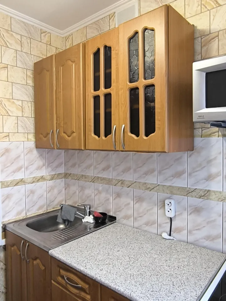 2-к. квартира, 43 м², 3/5 эт.