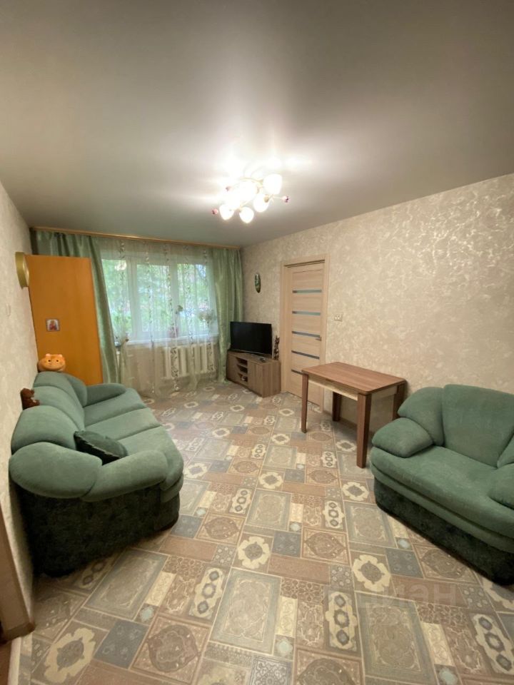 2-к. квартира, 45 м², 1/5 эт.