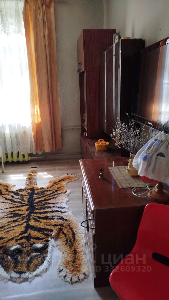 2-к. квартира, 54 м², 2/2 эт.
