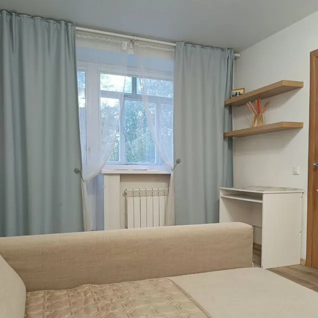 2-к. квартира, 42 м², 2/6 эт.
