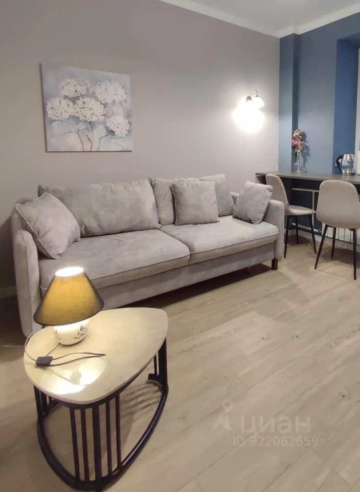 3-к. квартира, 100 м², 10/19 эт.