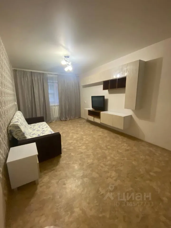 1-к. квартира, 32 м², 3/5 эт.