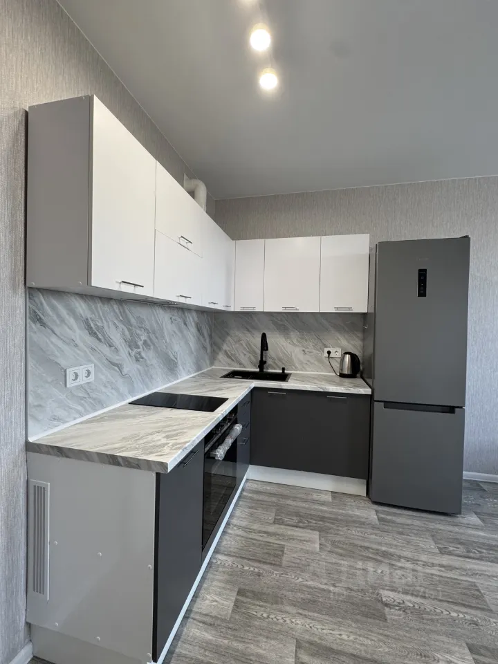 2-к. квартира, 43.4 м², 13/17 эт.