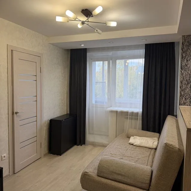 2-к. квартира, 42 м², 4/5 эт.