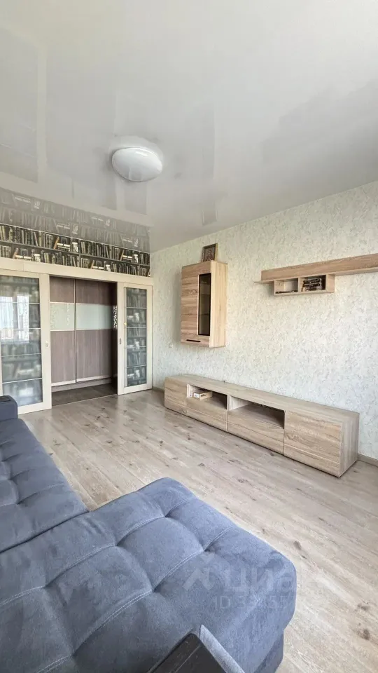 3-к. квартира, 66 м², 8/10 эт.