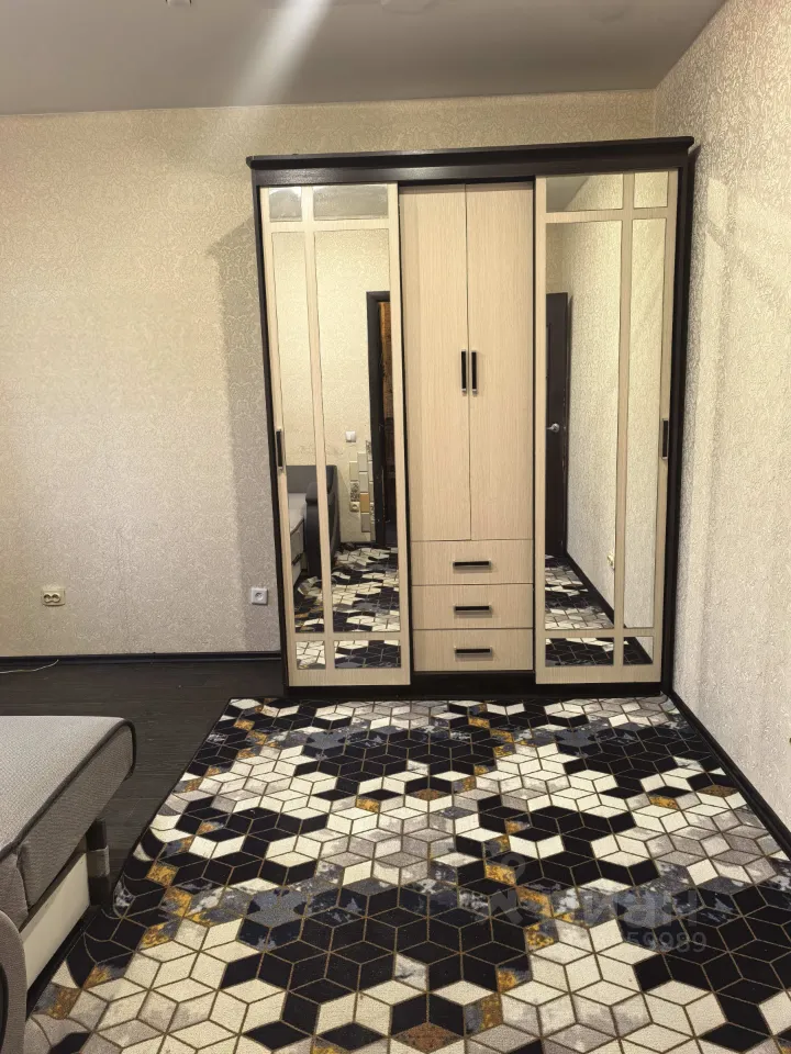 1-к. квартира, 30 м², 7/18 эт.