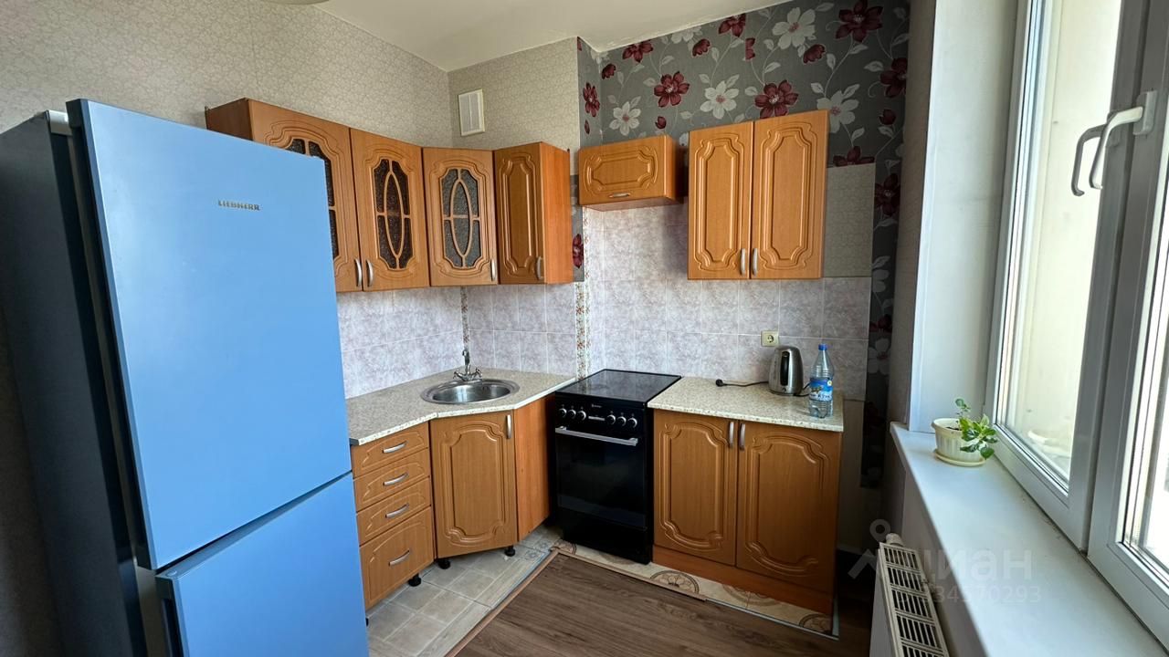 1-к. квартира, 54 м², 8/12 эт.