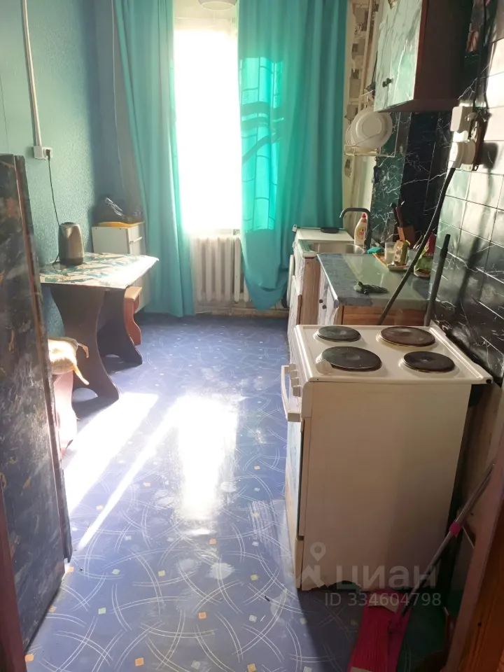 3-к. квартира, 68 м², 1/2 эт.