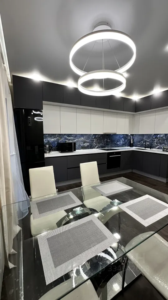 2-к. квартира, 65 м², 3/26 эт.