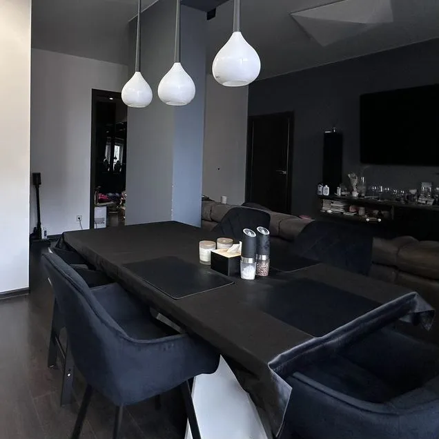 2-к. квартира, 63 м², 13/22 эт.