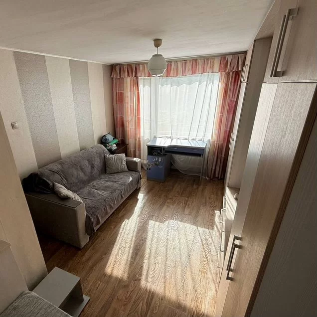 1-к. квартира, 30 м², 3/5 эт.