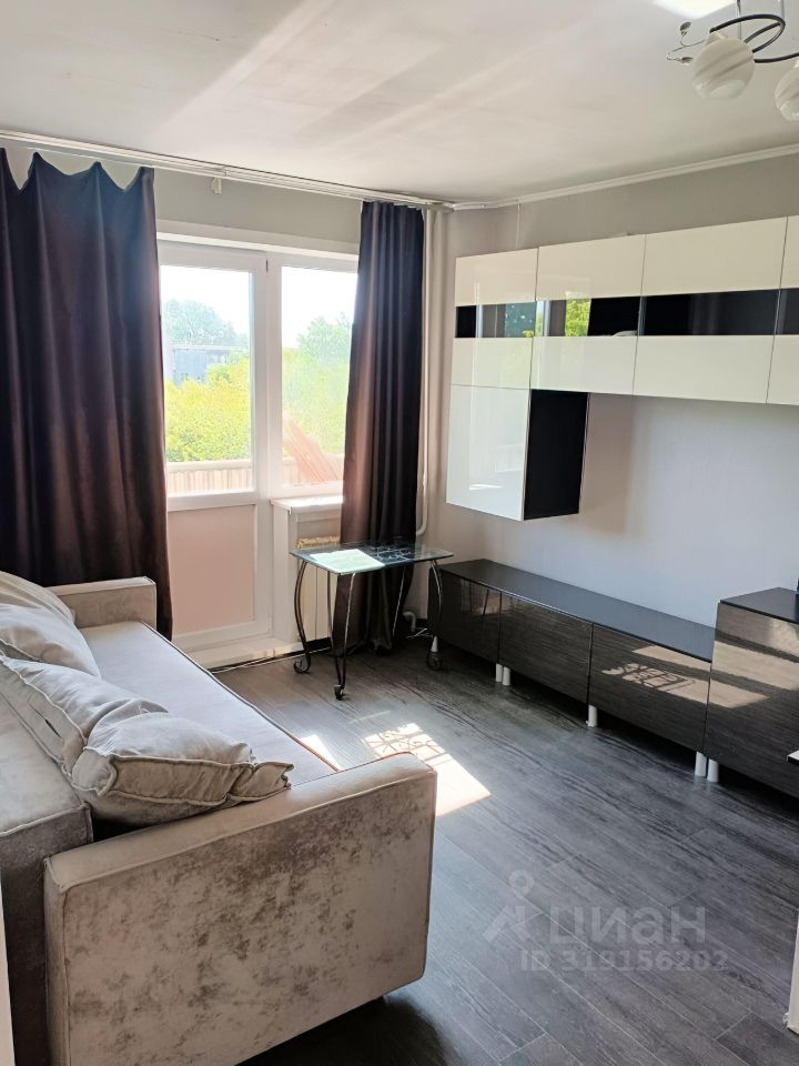 1-к. квартира, 30 м², 4/9 эт.